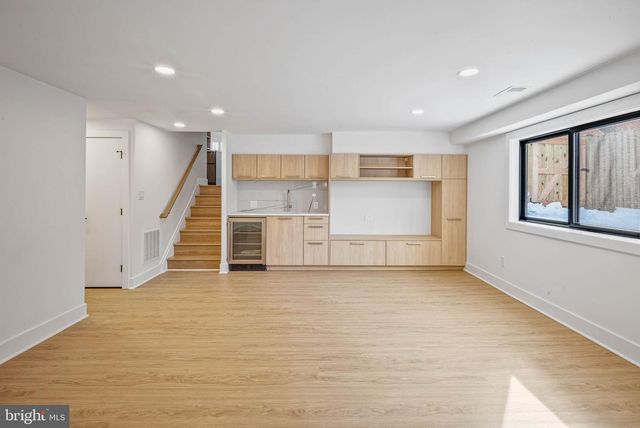 6311 CARNEGIE DR, Bethesda, MD 20817