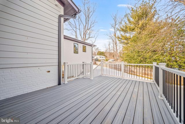 6311 CARNEGIE DR, Bethesda, MD 20817