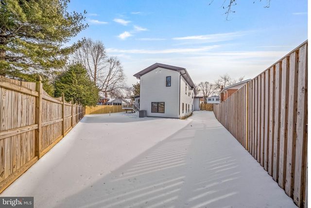 6311 CARNEGIE DR, Bethesda, MD 20817