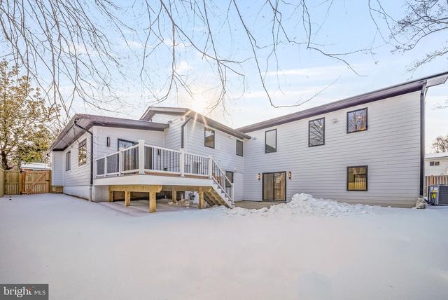 6311 CARNEGIE DR, Bethesda, MD 20817