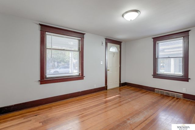 1116 S 23 Street, Lincoln, NE 68502