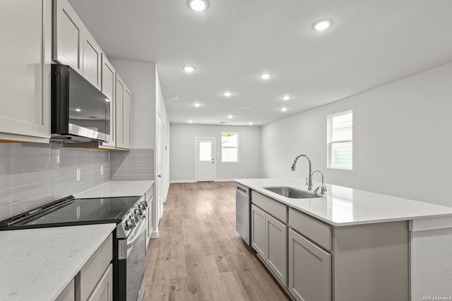 4431 DANFORTH ST, New Braunfels, TX 78130