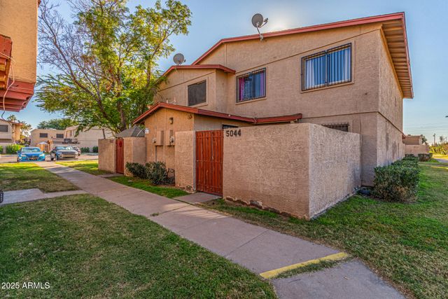 5044 N 40TH Avenue, Phoenix, AZ 85019