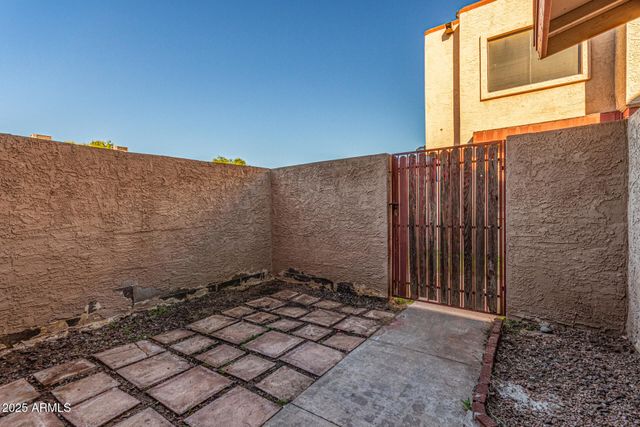 5044 N 40TH Avenue, Phoenix, AZ 85019