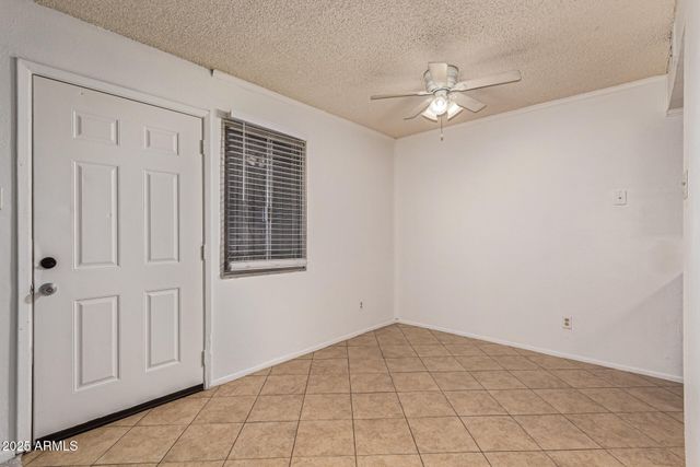 5044 N 40TH Avenue, Phoenix, AZ 85019