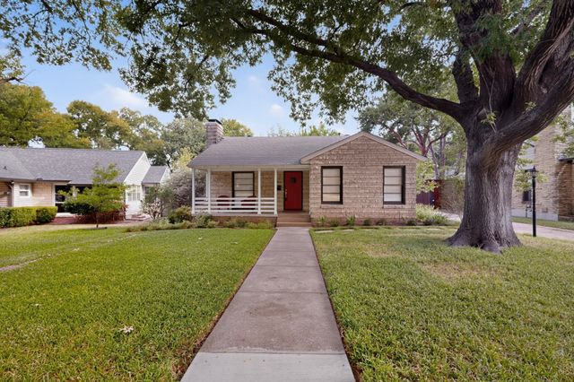 2323 Barberry Drive, Dallas, TX 75211