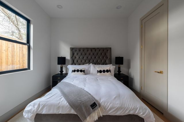 1810 Corona Street, Dallas, TX 75214