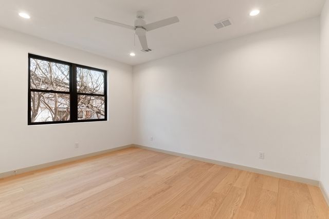 1810 Corona Street, Dallas, TX 75214