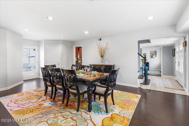 2 Dickson Road, Marlboro, NJ 07746