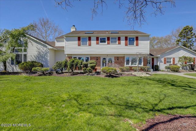 2 Dickson Road, Marlboro, NJ 07746