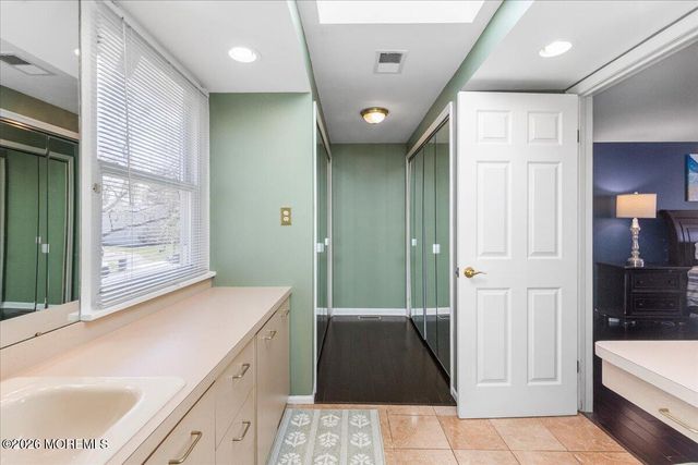 2 Dickson Road, Marlboro, NJ 07746