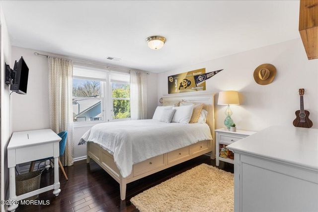 2 Dickson Road, Marlboro, NJ 07746