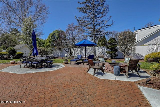 2 Dickson Road, Marlboro, NJ 07746