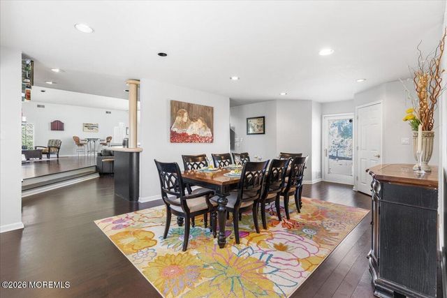 2 Dickson Road, Marlboro, NJ 07746