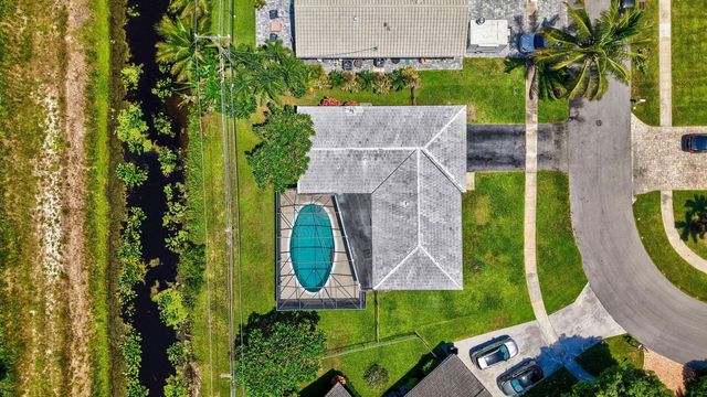 115 Orchard Ridge Lane, Boca Raton, FL 33431
