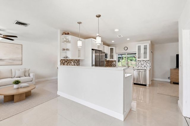 115 Orchard Ridge Lane, Boca Raton, FL 33431
