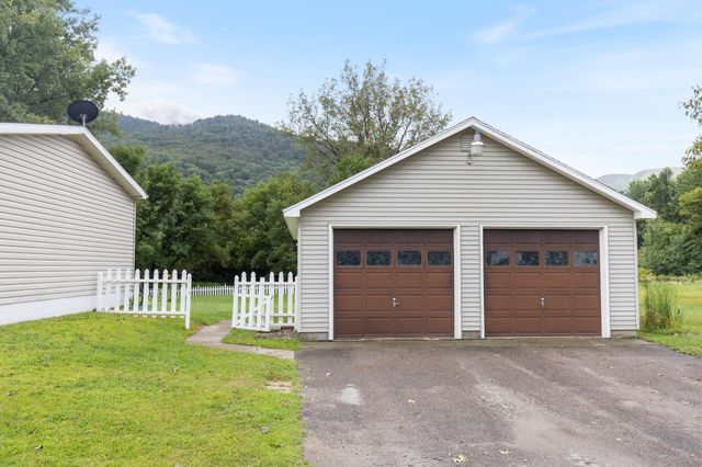 3461 Theodore Roosevelt Highway, Bolton, VT 05676