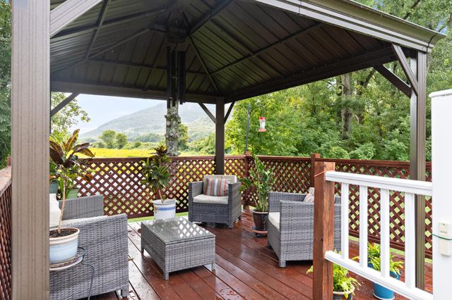 3461 Theodore Roosevelt Highway, Bolton, VT 05676