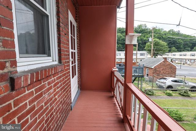 707 N CENTRE ST, Pottsville, PA 17901