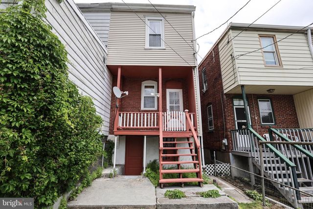 707 N CENTRE ST, Pottsville, PA 17901