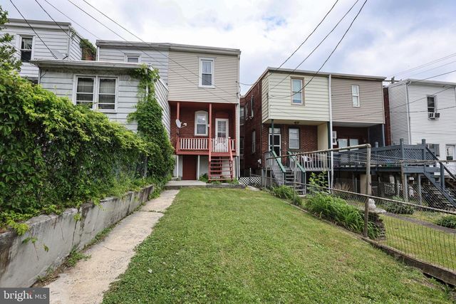 707 N CENTRE ST, Pottsville, PA 17901