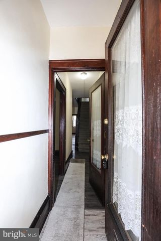 707 N CENTRE ST, Pottsville, PA 17901