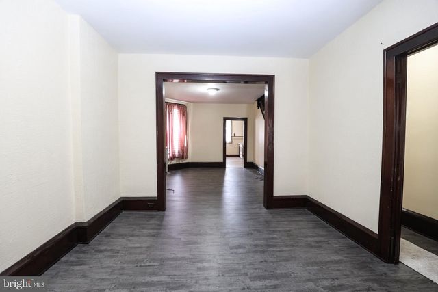 707 N CENTRE ST, Pottsville, PA 17901