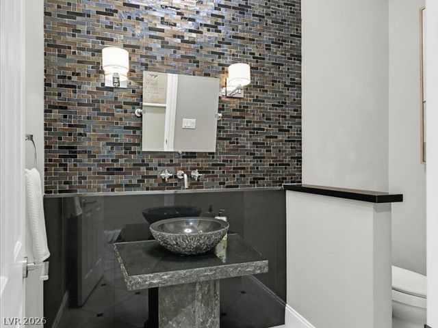 9500 Balatta Canyon Court, Las Vegas, NV 89144