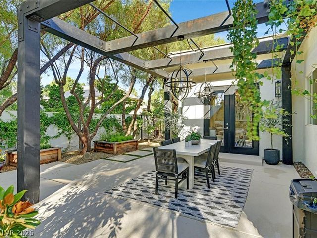 9500 Balatta Canyon Court, Las Vegas, NV 89144