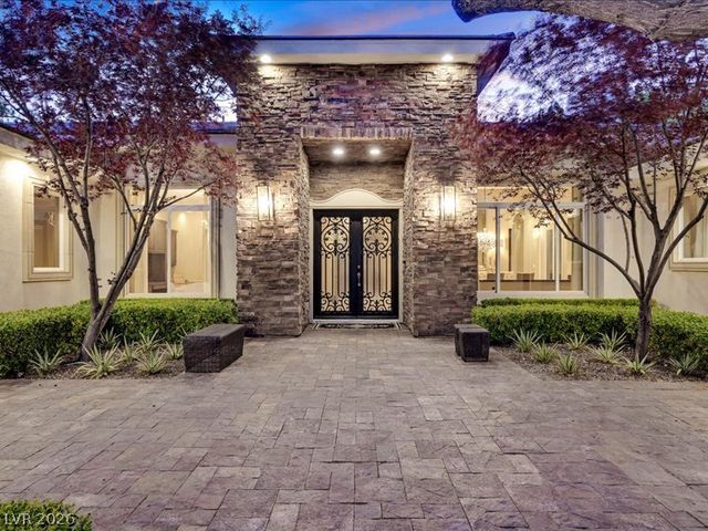 9500 Balatta Canyon Court, Las Vegas, NV 89144