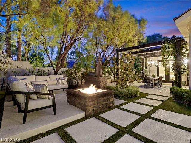 9500 Balatta Canyon Court, Las Vegas, NV 89144