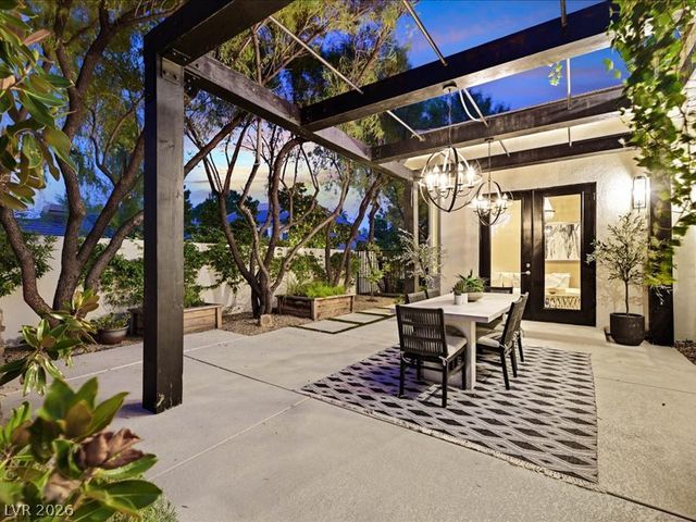 9500 Balatta Canyon Court, Las Vegas, NV 89144