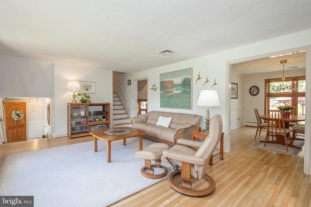 310 N ELM AVE, Newtown, PA 18940