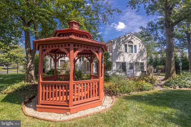 310 N ELM AVE, Newtown, PA 18940