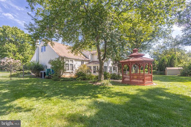 310 N ELM AVE, Newtown, PA 18940