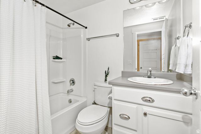 7852 N SAGEBRUSH LN, Eagle Mountain, UT 84005