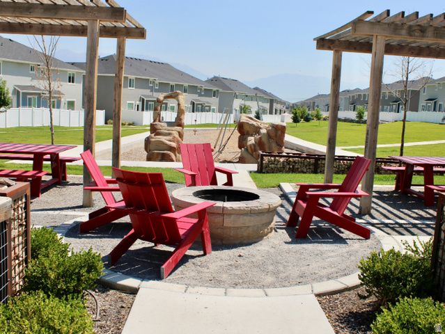 7852 N SAGEBRUSH LN, Eagle Mountain, UT 84005