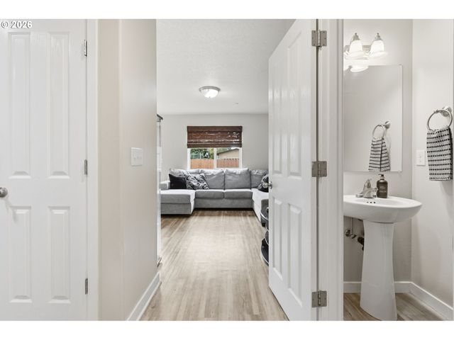 814 Ne 109TH Ct, Vancouver, WA 98664