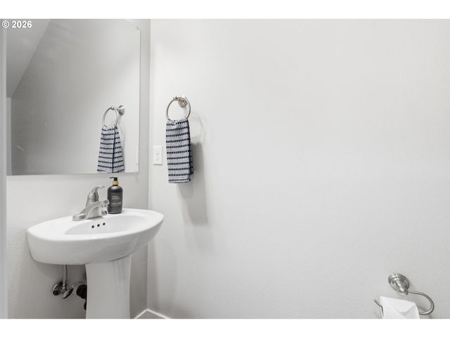 814 Ne 109TH Ct, Vancouver, WA 98664