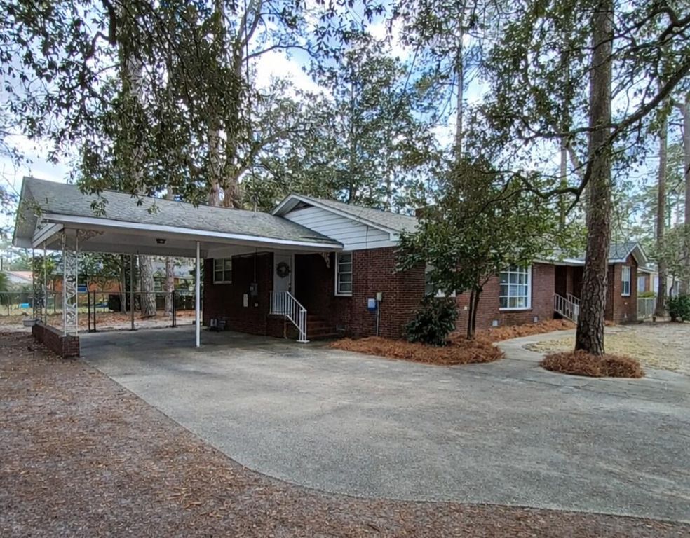 Image 1 of property listing at 500 Hayne Street, Walterboro, SC 29488