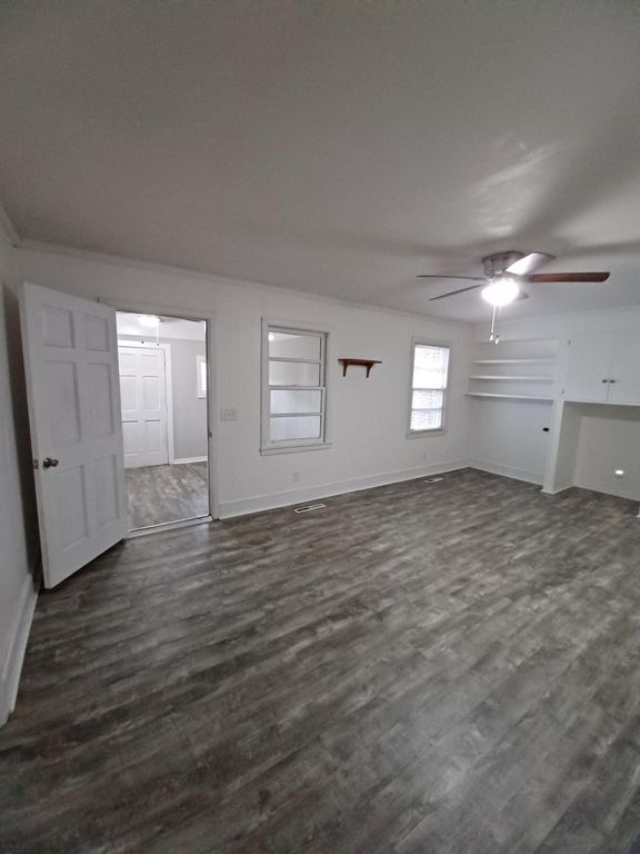 Image 11 of property listing at 500 Hayne Street, Walterboro, SC 29488