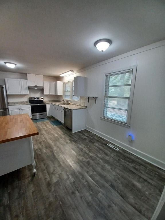 Image 33 of property listing at 500 Hayne Street, Walterboro, SC 29488