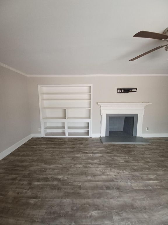 Image 4 of property listing at 500 Hayne Street, Walterboro, SC 29488