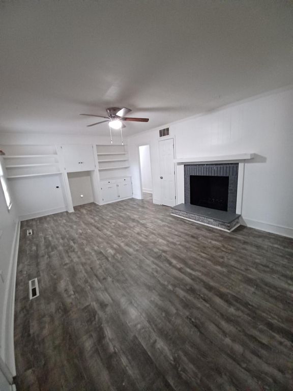 Image 7 of property listing at 500 Hayne Street, Walterboro, SC 29488