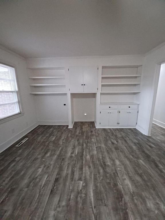 Image 8 of property listing at 500 Hayne Street, Walterboro, SC 29488