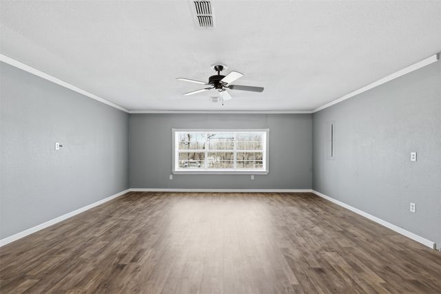 533 Eagles Way, Springtown, TX 76082