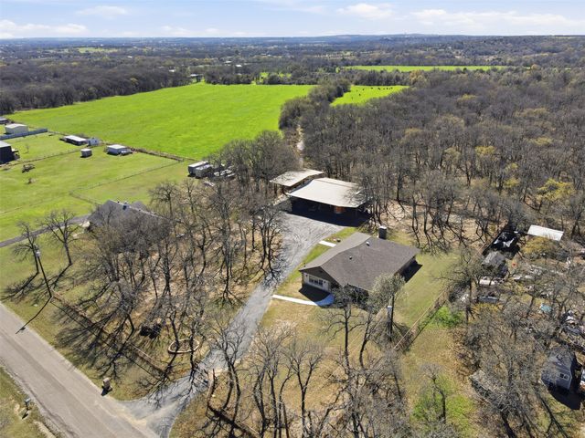 533 Eagles Way, Springtown, TX 76082