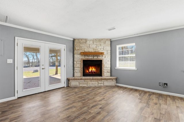 533 Eagles Way, Springtown, TX 76082