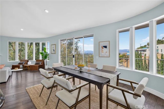 11411 Decente Court, Studio City, CA 91604