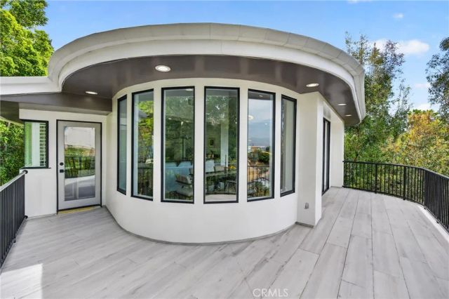 11411 Decente Court, Studio City, CA 91604